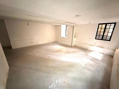 Casa de 4 alcobas en venta en El Poblado, Medellín, 400 m² · foto 9 de 17