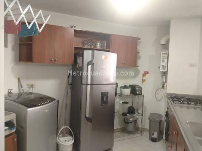 Apartamento de 2 alcobas en venta en El Poblado Loma Del Indio, Medellín, 56 m² · foto 7 de 19