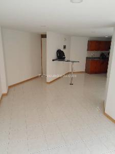 Apartaestudio en arriendo en Loma Del Indio, Medellín, 53 m² · foto 3 de 17