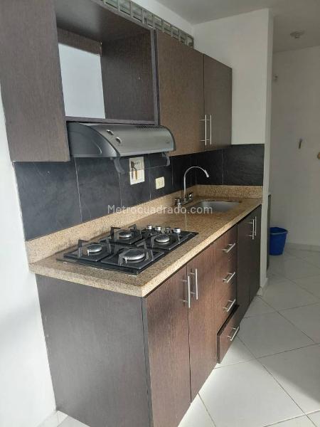 3BR Apartment in La Loma Del Indio (65 m²) - 2