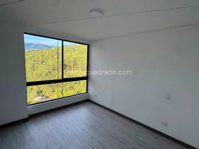 Apartamento de 2 alcobas en arriendo en Las Palmas, Medellín, 70 m² · foto 12 de 20
