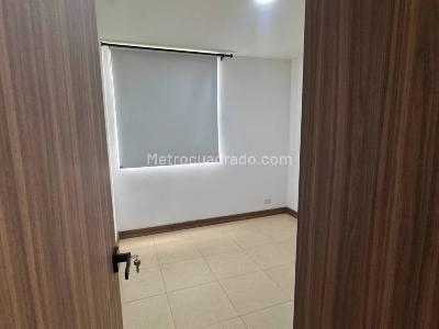 Apartamento en venta en Loma Del Indio, Medellín · foto 19 de 20