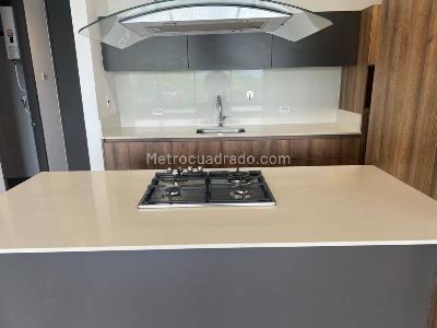 Apartamento de 3 alcobas en venta en El Poblado, Medellín, 147 m² · foto 7 de 20