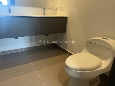 Apartamento de 3 alcobas en venta en El Poblado, Medellín, 147 m² · foto 16 de 20