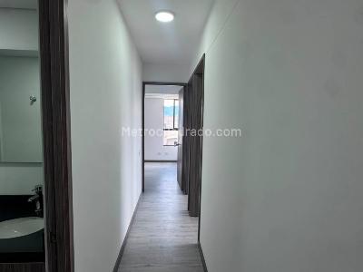 Apartamento de 3 alcobas en arriendo en Las Palmas, Medellín, 70 m² · foto 9 de 20