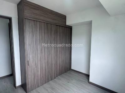 Apartamento de 3 alcobas en arriendo en Las Palmas, Medellín, 70 m² · foto 13 de 20