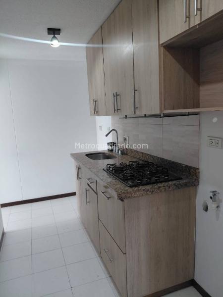 3BR Apartment in La Loma Del Indio (65 m²) - 3