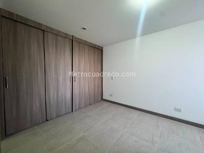 Apartamento de 3 alcobas en venta en Itagui, Itagüí, 65 m² · foto 12 de 17