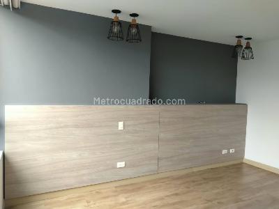 Apartamento de 2 alcobas en arriendo en Castropol, Medellín, 117 m² · foto 12 de 20