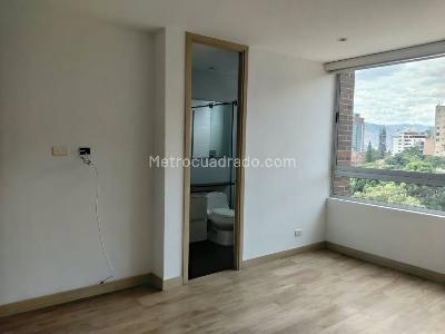Apartamento de 2 alcobas en arriendo en Castropol, Medellín, 117 m² · foto 13 de 20