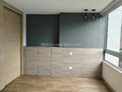 Apartamento de 2 alcobas en arriendo en Castropol, Medellín, 117 m² · foto 16 de 20