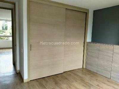 Apartamento de 2 alcobas en arriendo en Castropol, Medellín, 117 m² · foto 17 de 20