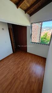 Apartamento de 3 alcobas en arriendo en Loma De Los Bernal, Medellín, 70 m² · foto 18 de 20