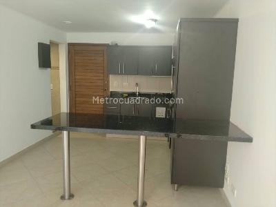 Apartaestudio en arriendo en Las Lomas 2, Medellín, 48 m² · foto 5 de 12