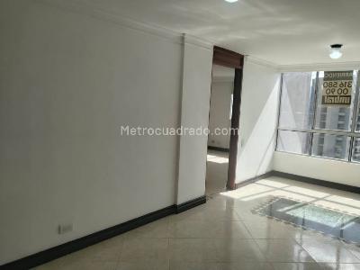 Apartaestudio en arriendo en Poblado Altos Del Poblado, Medellín · foto 3 de 12