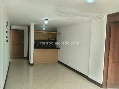 Apartaestudio en arriendo en Poblado Altos Del Poblado, Medellín · foto 4 de 12