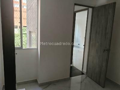 Apartamento de 2 alcobas en venta en El Poblado Loma Del Indio, Medellín, 57 m² · foto 14 de 19