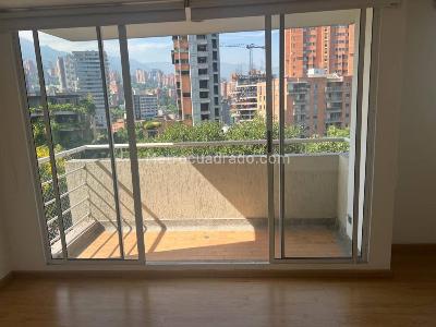 Apartaestudio en arriendo en Poblado Altos Del Poblado, Medellín · foto 2 de 20