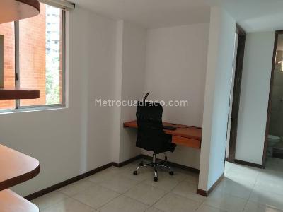 Apartamento de 3 alcobas en arriendo en Castropol, Medellín, 115 m² · foto 11 de 20
