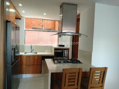 Apartamento de 3 alcobas en arriendo en Castropol, Medellín, 115 m² · foto 7 de 20