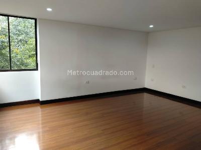 Apartamento de 4 alcobas en venta en El Poblado, Medellín, 295 m² · foto 11 de 20