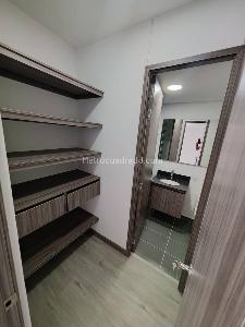Apartamento de 2 alcobas en arriendo en Altos Del Poblado, Medellín, 71 m² · foto 10 de 14