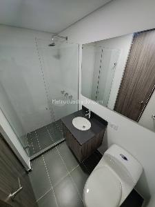 Apartamento de 2 alcobas en arriendo en Altos Del Poblado, Medellín, 71 m² · foto 8 de 14