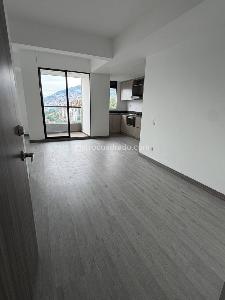Apartamento en venta en Las Palmas, Medellín · foto 2 de 17