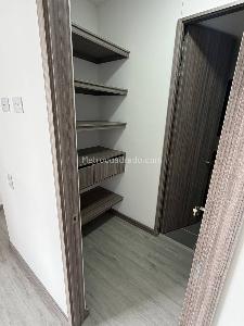 Apartamento en venta en Las Palmas, Medellín · foto 4 de 17