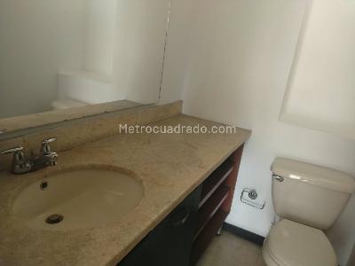 Apartamento en arriendo en San Lucas, Medellín · foto 19 de 20