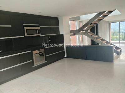 Apartamento en arriendo en San Lucas, Medellín · foto 6 de 20