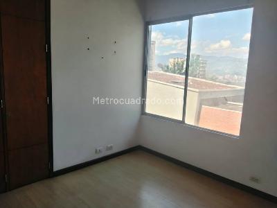 Casa de 3 alcobas en venta en Poblado Altos Del Poblado, Medellín, 183 m² · foto 15 de 20