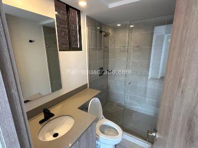 Apartamento de 2 alcobas en arriendo en Ciudad Del Rio, Medellín, 62 m² · foto 8 de 20