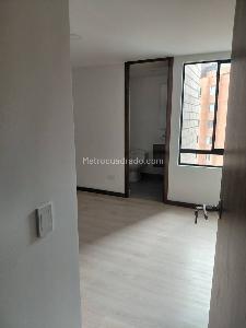 Apartamento en venta en Loma Del Indio, Medellín · foto 10 de 18