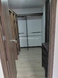 Apartamento en venta en Loma Del Indio, Medellín · foto 14 de 18