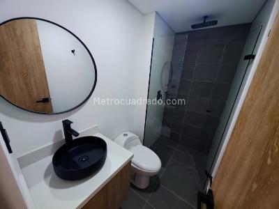 Apartamento de 3 alcobas en arriendo en Poblado Altos Delpoblado, Medellín, 76 m² · foto 13 de 14