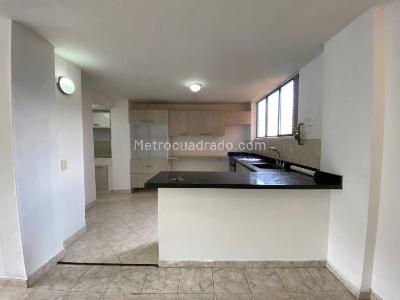 Apartamento en arriendo en San Lucas, Medellín · foto 12 de 17