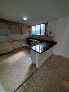 Apartamento en arriendo en San Lucas, Medellín · foto 2 de 17
