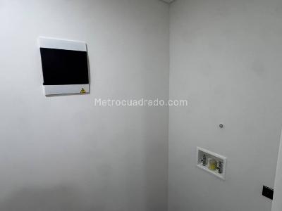 Apartaestudio en arriendo en Poblado Altos Del Poblado, Medellín · foto 14 de 15
