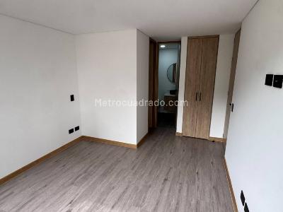 Apartaestudio en arriendo en Poblado Altos Del Poblado, Medellín · foto 9 de 15