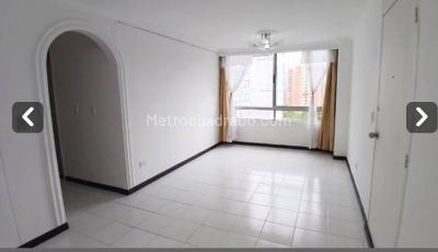 Apartamento de 3 alcobas en arriendo en Loma Del Indio, Medellín, 80 m² · foto 10 de 15
