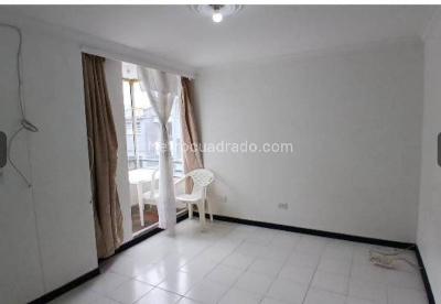 Apartamento de 3 alcobas en arriendo en Loma Del Indio, Medellín, 80 m² · foto 4 de 15
