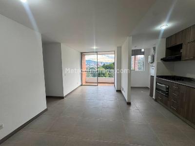 Apartamento en venta en Itagui, Itagüí · foto 11 de 19