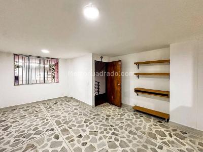 Apartaestudio en venta en Suramericana, Medellín, 60 m² · foto 2 de 14