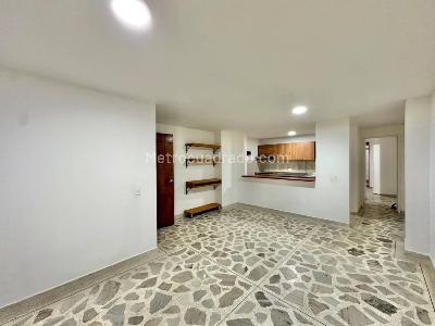 Apartaestudio en venta en Suramericana, Medellín, 60 m² · foto 3 de 14