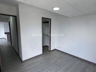 Apartamento de 3 alcobas en arriendo en Las Palmas, Medellín, 70 m² · foto 10 de 20
