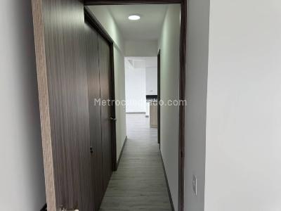 Apartamento de 3 alcobas en arriendo en Las Palmas, Medellín, 70 m² · foto 11 de 20