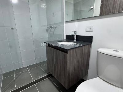 Apartamento de 3 alcobas en arriendo en Las Palmas, Medellín, 70 m² · foto 14 de 20
