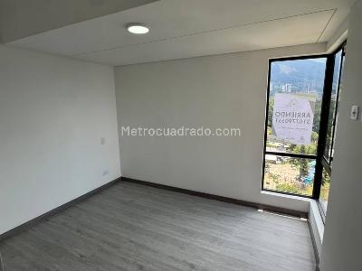 Apartamento de 3 alcobas en arriendo en Las Palmas, Medellín, 70 m² · foto 8 de 20