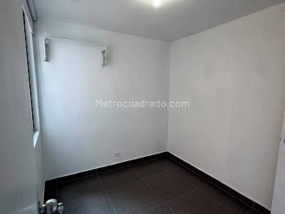 Apartamento de 3 alcobas en arriendo en Conquistadores, Medellín, 157 m² · foto 13 de 20